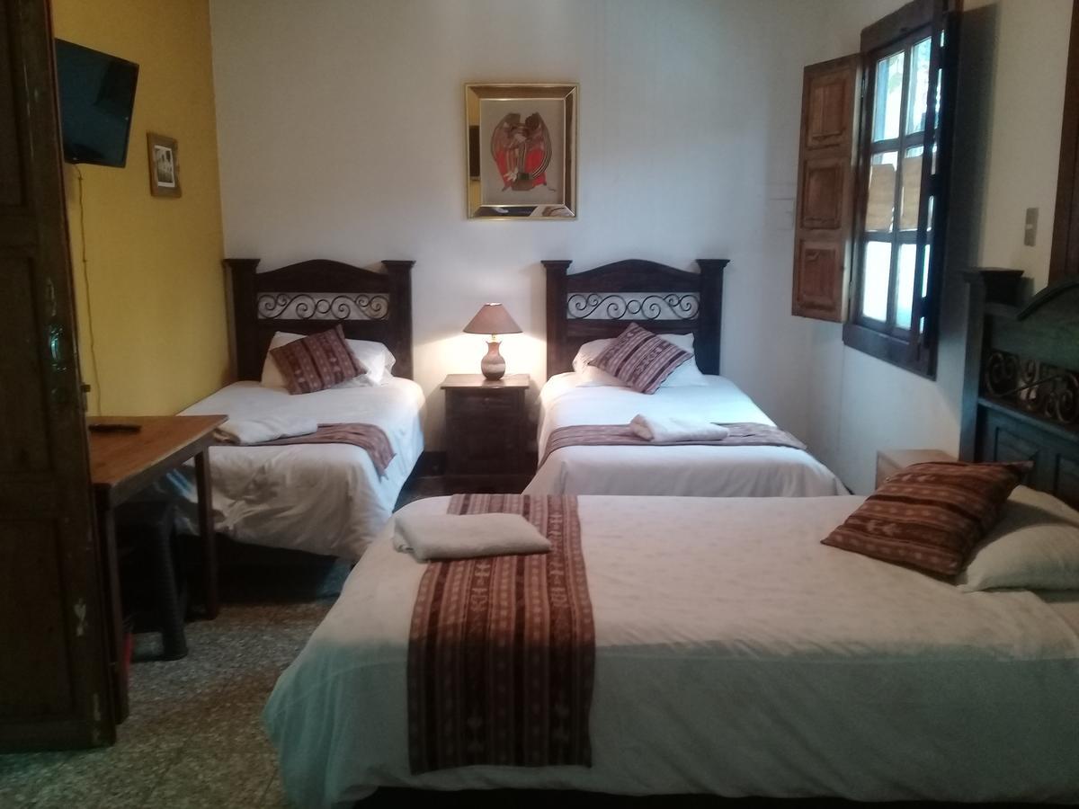 Casa Moka Bed & Breakfast Antigua Exterior photo